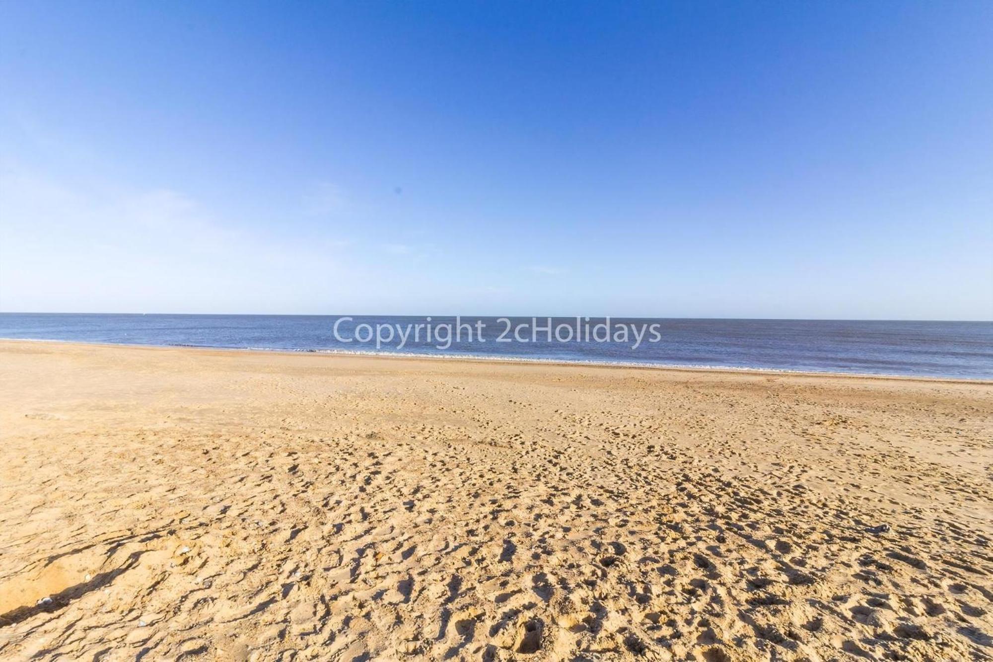Great 3 Bedroom Chalet To Hire With In Hemsby, Great Seaside Break! Ref 18194B Ngoại thất bức ảnh