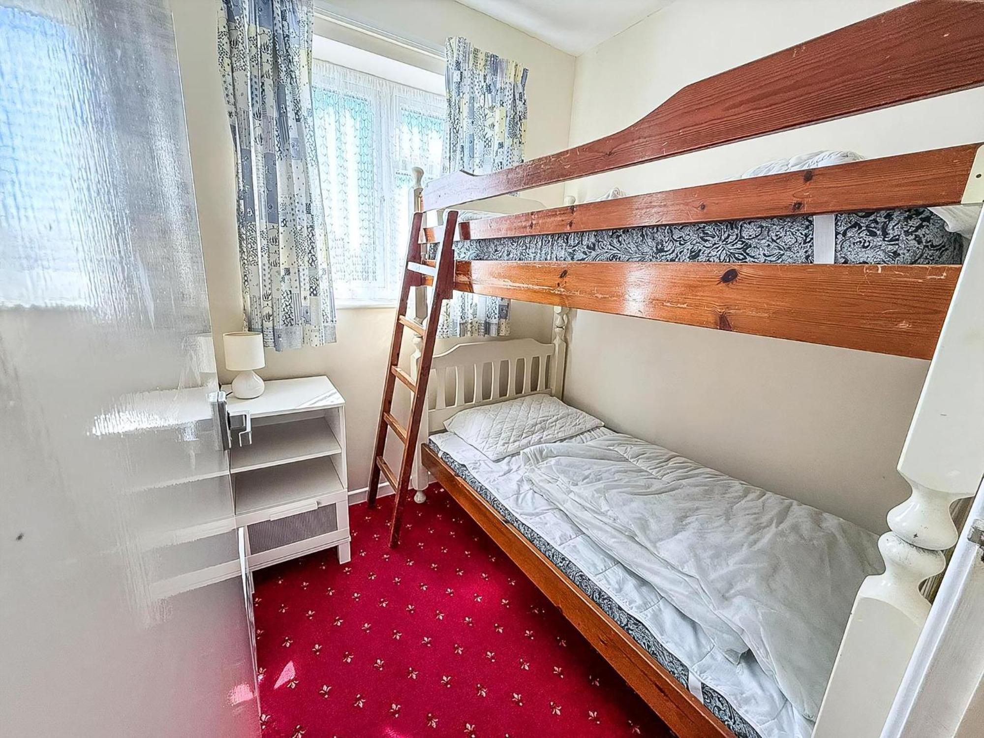 Great 3 Bedroom Chalet To Hire With In Hemsby, Great Seaside Break! Ref 18194B Ngoại thất bức ảnh